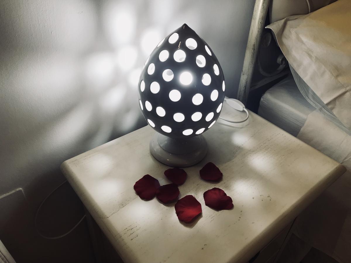 26 Suite Home Ostuni Bagian luar foto