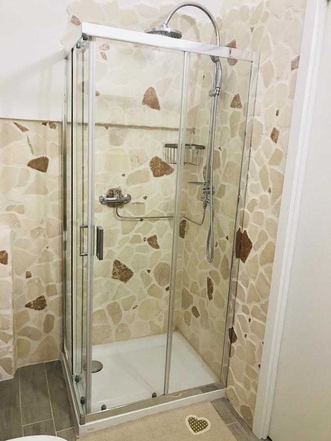 26 Suite Home Ostuni Bagian luar foto